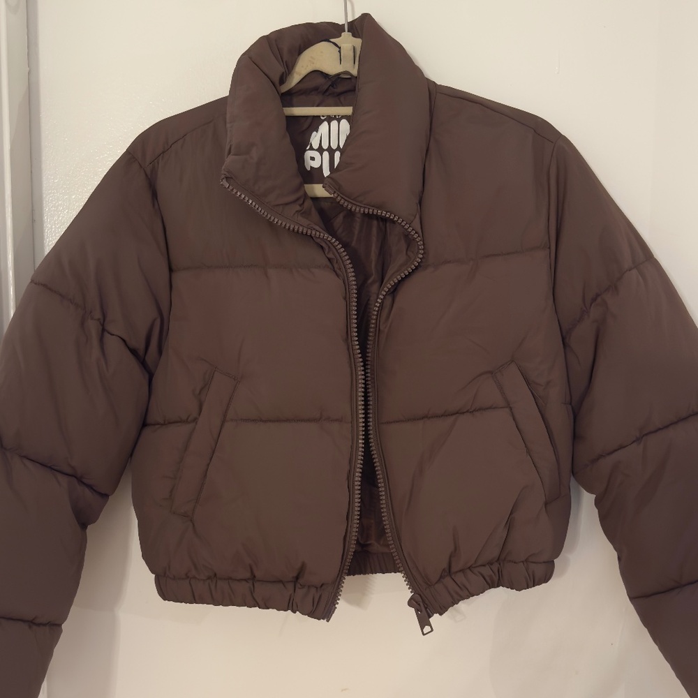 Garage Brown Puffer
